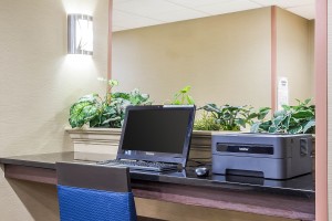 Newly Renovated Comfort Inn - Business Center